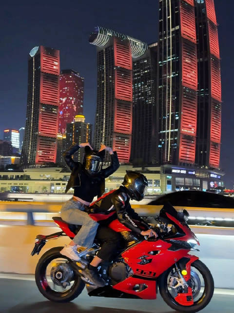 中国钓手李建耀迎战马尔代夫冠军，巅峰对决结