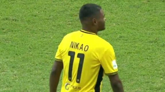 卡马拉让点球展现团队信任 外援融入广州生活加