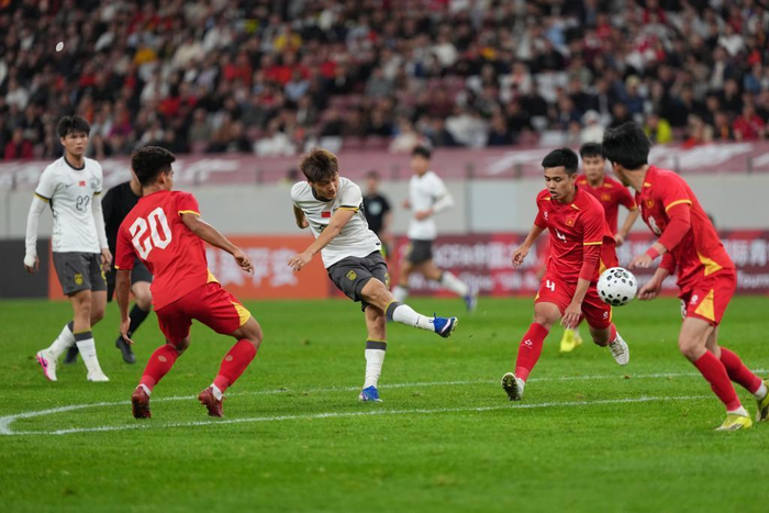 中国男足各级队伍多场赛事结果出炉 战术磨合成