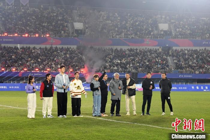 达人引流点亮广西足球赛