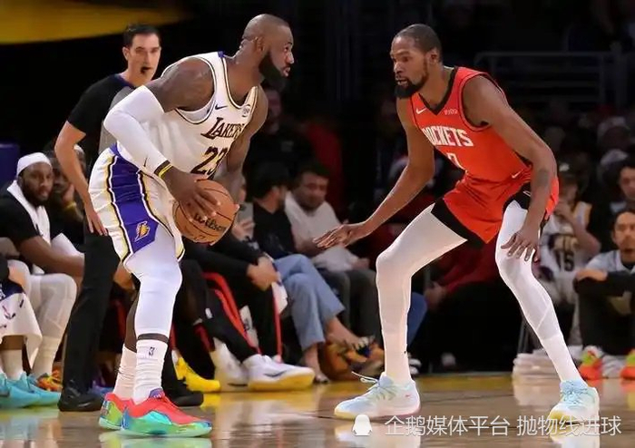 湖人队如何利用战术部署逆袭火箭队